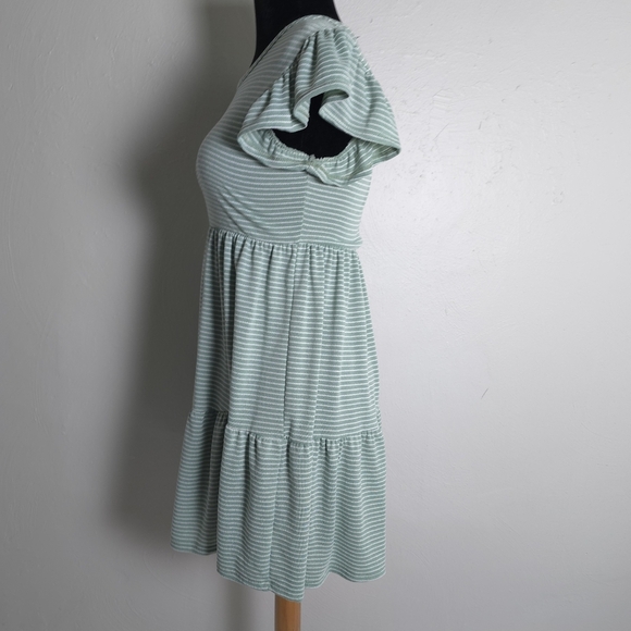 Olivia Rae Babydoll Flutter Sleeve Tiered Striped Green Dress Size Small - Picture 2 of 9